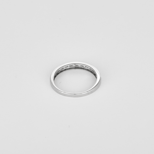 52 Demie Alliance en or gris et diamants 58 Facettes DV21635-2
