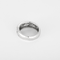53 Bague jonc bombé en or blanc et diamants 58 Facettes DV0665-11