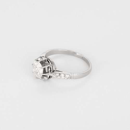 49 Bague Solitaire en platine, diamants : 0,70 carat au total 58 Facettes DV26158-20