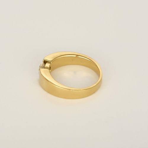 52 Élégante bague jonc en or jaune et diamants : 0,45 carat 58 Facettes DV32524-1