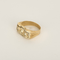 52 Bague type chevalière en or blanc, or jaune et diamants 58 Facettes DV31404-4