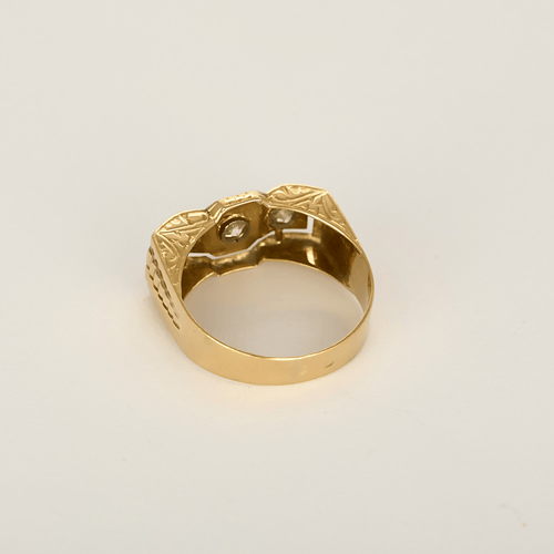 52 Bague type chevalière en or blanc, or jaune et diamants 58 Facettes DV31404-4