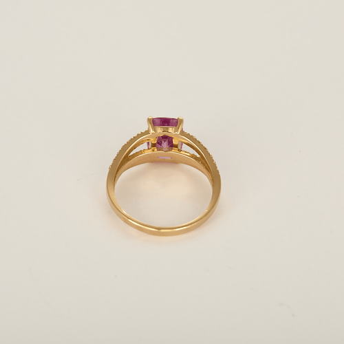 47 Bague en or rose, saphir rose : 1,63 carat et diamants 58 Facettes DV32555-1