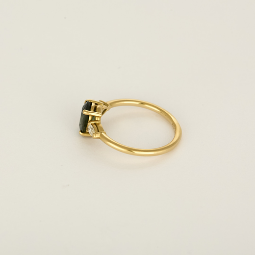 Bague en Or jaune, Saphir Teal : 1,40 carat et Diamants