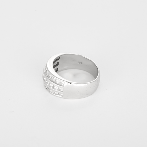 Bague en Or blanc 18k Diamant