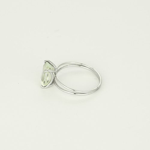 Bague en Or blanc et aigue marine