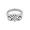 Charmante Bague en or gris et diamants.