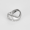 54 FRED - MOUVEMENTÉ - Bague en or blanc et diamants 58 Facettes DV32565-1