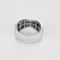 Bague en or blanc, diamants et diamants noirs