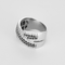 Bague en or blanc, diamants et diamants noirs
