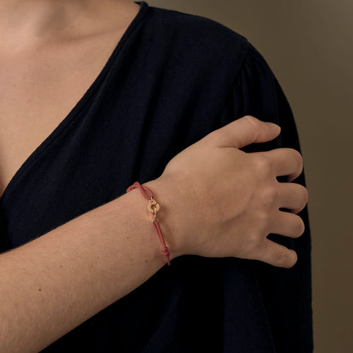 Dinh Van - Bracelet menottes R8 en or rose et cordon rouge 58 Facettes DV0997-7