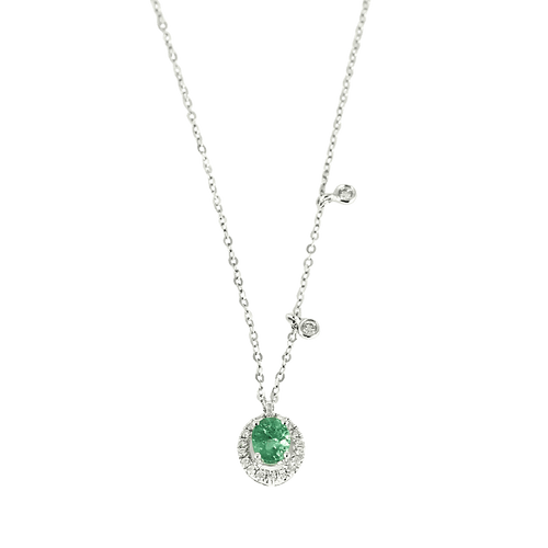 Collier en or blanc, émeraude et diamants 58 Facettes DV34030-7