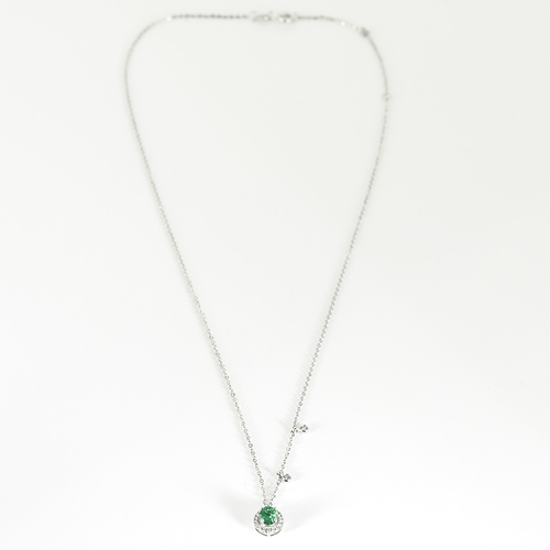 Collier en or blanc, émeraude et diamants 58 Facettes DV34030-7
