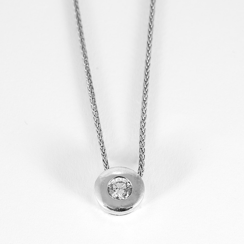 Collier en or blanc et diamants : 0,20 carat environ 58 Facettes DV34030-9