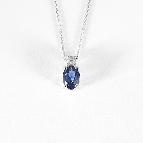 Collier en or blanc, diamants et saphir ovale : 0,90 carat 58 Facettes DV34030-6