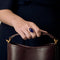 53 Bague en or jaune, Tanzanite et diamants : 0,10 carat 58 Facettes DV34030-1