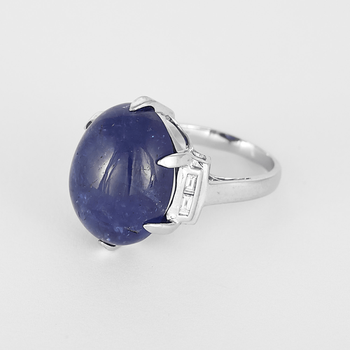 52 Importante bague en or blanc, Tanzanite et diamants : 0,08 carat 58 Facettes DV34030-4