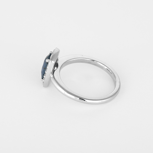 54.5 Bague en or blanc, saphirs : 1,30 carat et diamants : 0,30 carat 58 Facettes DV34030-8