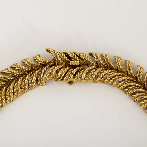 Collier en or jaune attribué à Boucheron par André Vassort