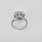 Bague marguerite en or blanc, diamants