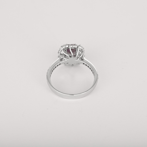 Bague en Or blanc 18k Saphir