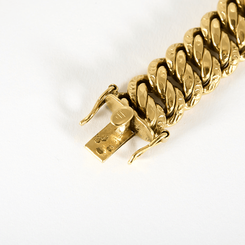 Bracelet en or jaune à maille américaine