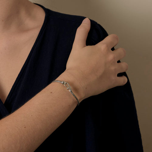 Fred - Force 10 - Moyen Modèle - Bracelet composé d'un cordon en nylon tressé et or blanc, diamants