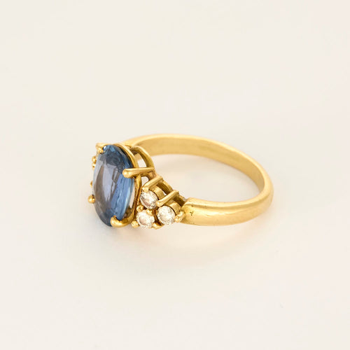 Bague Solitaire en or jaune, saphir et diamants 58 Facettes DV26327-6-58-2