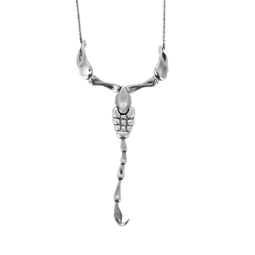 Tiffany & Co - Collier en argent à motif de scorpion 58 Facettes DV27821-3