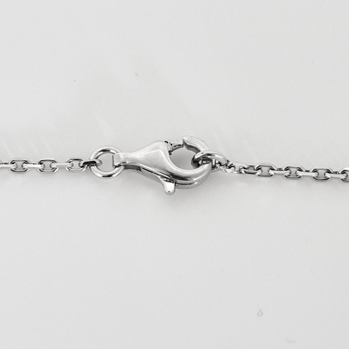 Chanel - Camélia - Collier en or blanc, diamants : 0,20 carat et onyx 58 Facettes DV33076-6