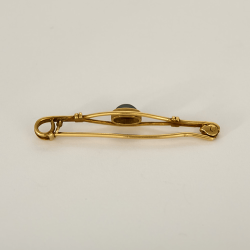 Broche en or jaune godronnée et saphir : 0,40 carat 58 Facettes DV34335-2