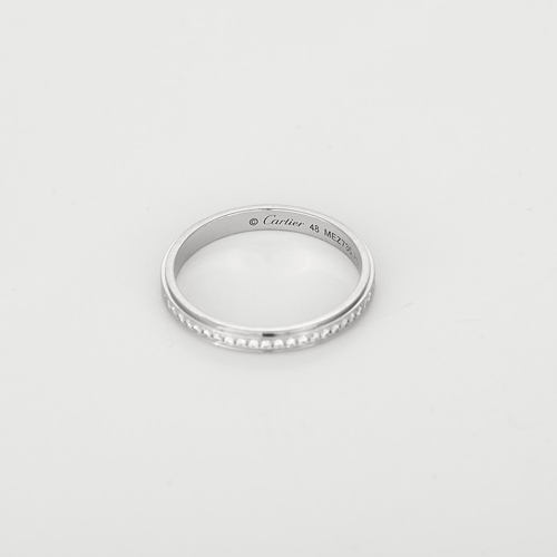 48 Cartier - Cartier d'amour - Alliance américaine en or platine et diamants : 0,15 carat 58 Facettes DV34377-1