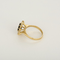 Bague marguerite en or jaune, diamants et saphir