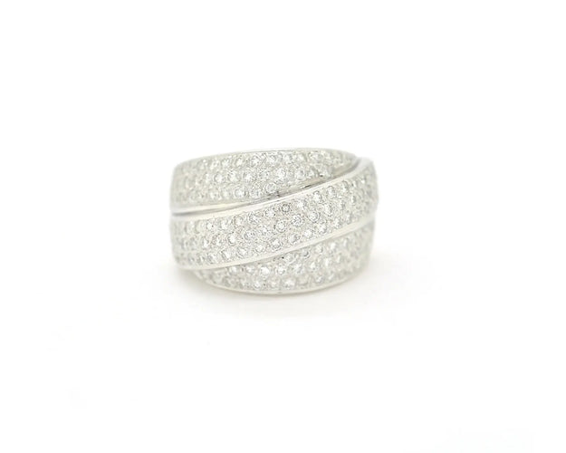 Bague Bague bandeau tressée en or blanc 18 kt et diamants 1,40 ct 58 Facettes 13492