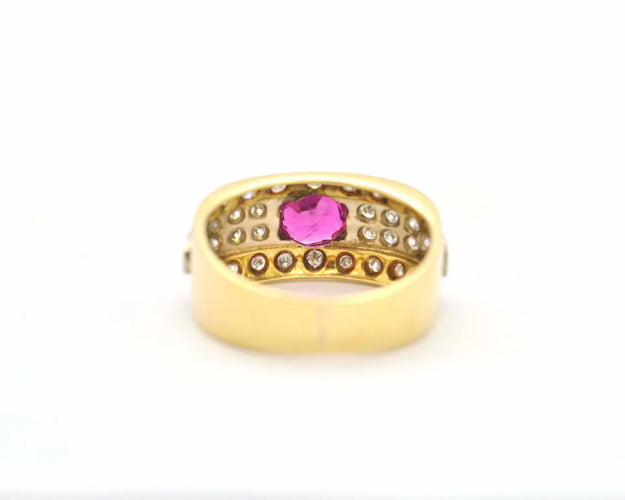 Bague 53 Bague en or jaune 18 K avec rubis 0,80 ct et diamants 58 Facettes 8957