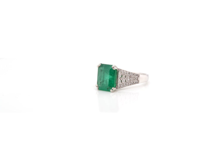 Bague 51 Bague Art déco en platine avec émeraude et diamants 58 Facettes 21498 / 23389