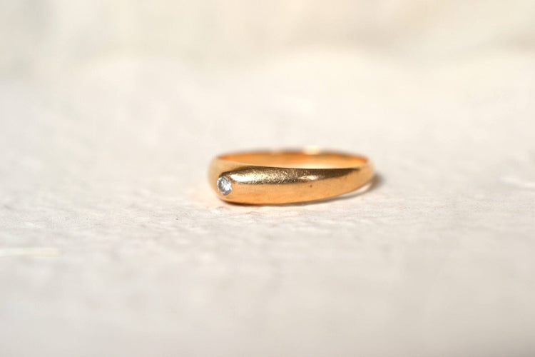 Bague 57 Bague jonc en or jaune 18 carats et diamant 58 Facettes 3569