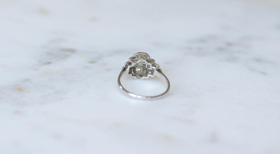 Bague 53.5 Bague Art déco en platine et diamants taillés à l’ancienne 58 Facettes
