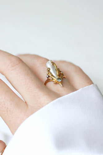 Bague 53 Bague Art Nouveau perle baroque en or jaune et rose et diamants 58 Facettes
