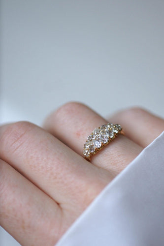 Bague 57 Bague bandeau jarretière en or jaune 18k et diamants 58 Facettes