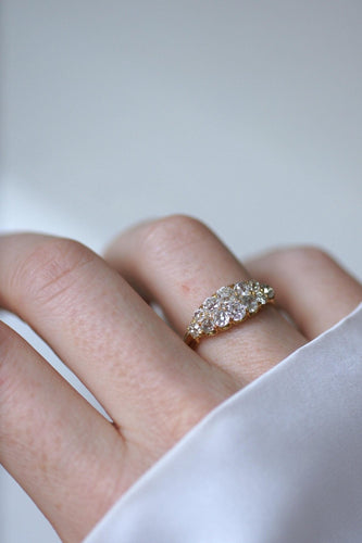 Bague 57 Bague bandeau jarretière en or jaune 18k et diamants 58 Facettes