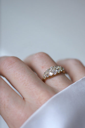 Bague 57 Bague bandeau jarretière en or jaune 18k et diamants 58 Facettes