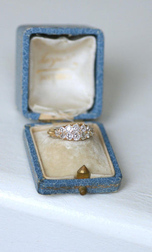 Bague 57 Bague bandeau jarretière en or jaune 18k et diamants 58 Facettes