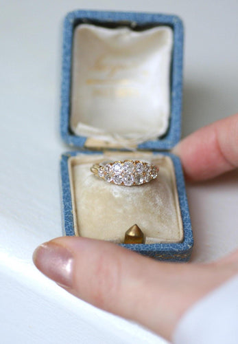 Bague 57 Bague bandeau jarretière en or jaune 18k et diamants 58 Facettes