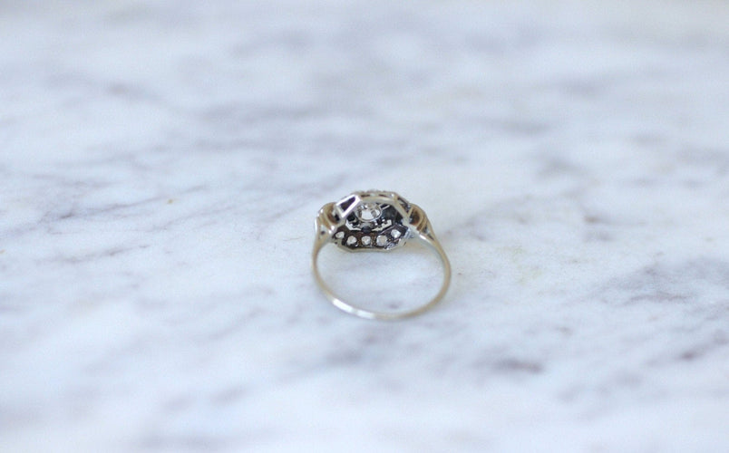 Bague 51.5 Bague Art Déco carrée en or blanc 18kt et diamants 58 Facettes