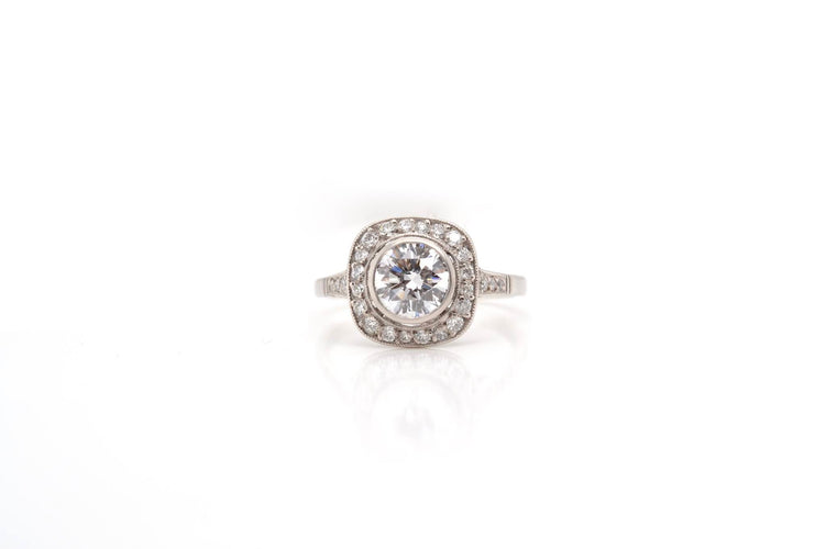 Bague 52 Bague coussin en platine avec diamants 58 Facettes 22073 / 23332