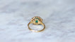 Bague 56 Bague émeraude coussin 1,52 cts en or jaune et diamants 58 Facettes