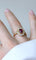 Bague 59 Bague marguerite ovale en or jaune 18k et rubis, diamants 58 Facettes