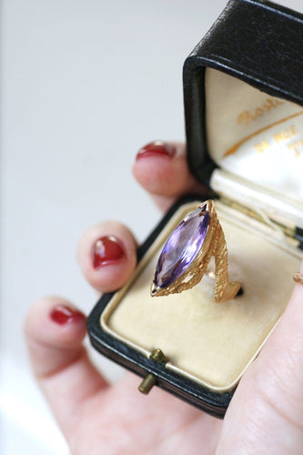 Bague 54 Bague marquise cocktail en or jaune 18kt et améthyste 58 Facettes