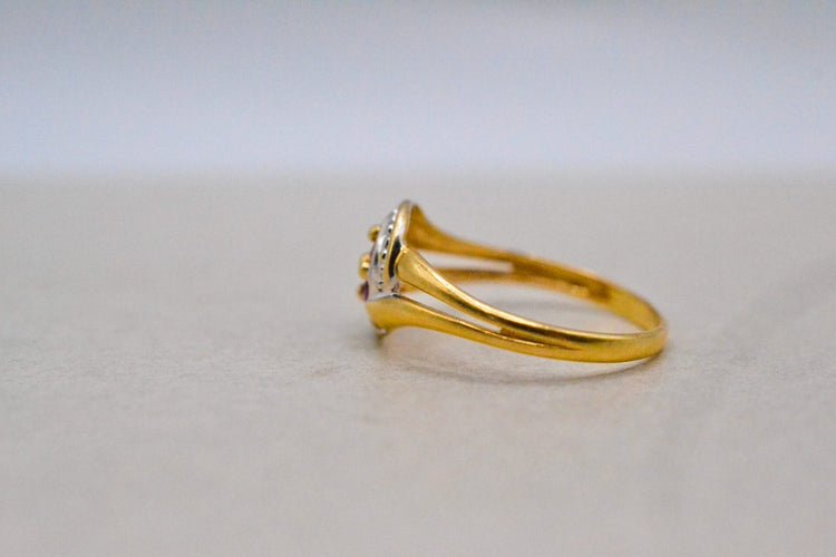 Bague 53 Bague tourbillon à volutes en or jaune 18 carats et rubis 58 Facettes 3873